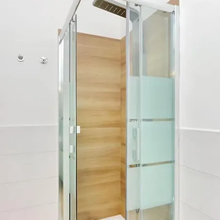Modern Style In * Ρώμη